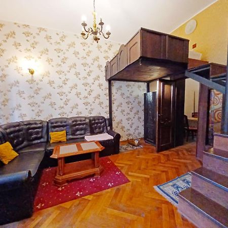 Aristocrat Vintage Apartment Μπρασόβ Εξωτερικό φωτογραφία