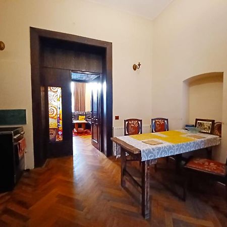 Aristocrat Vintage Apartment Μπρασόβ Εξωτερικό φωτογραφία